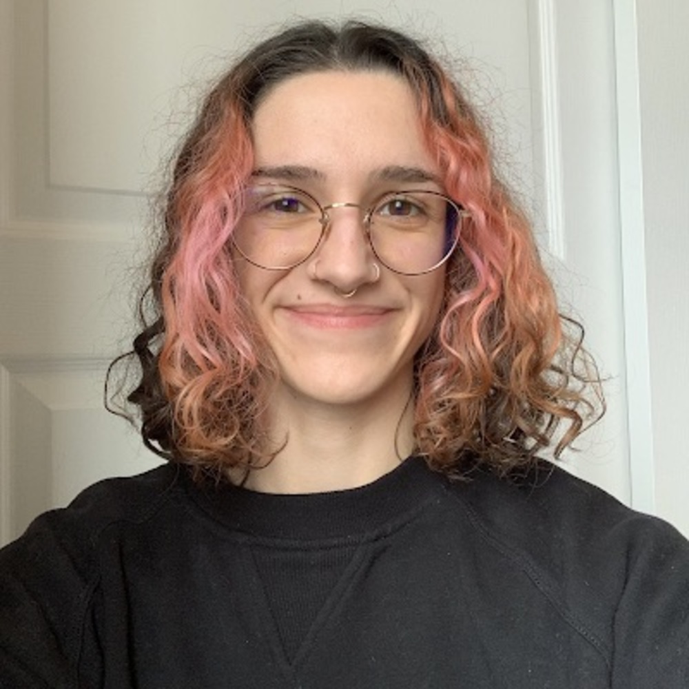 Meet your Posher, Maria